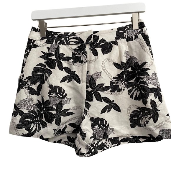 L'Agence Emerie Short Size 2